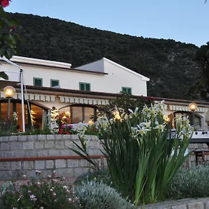 Belmare Hotel